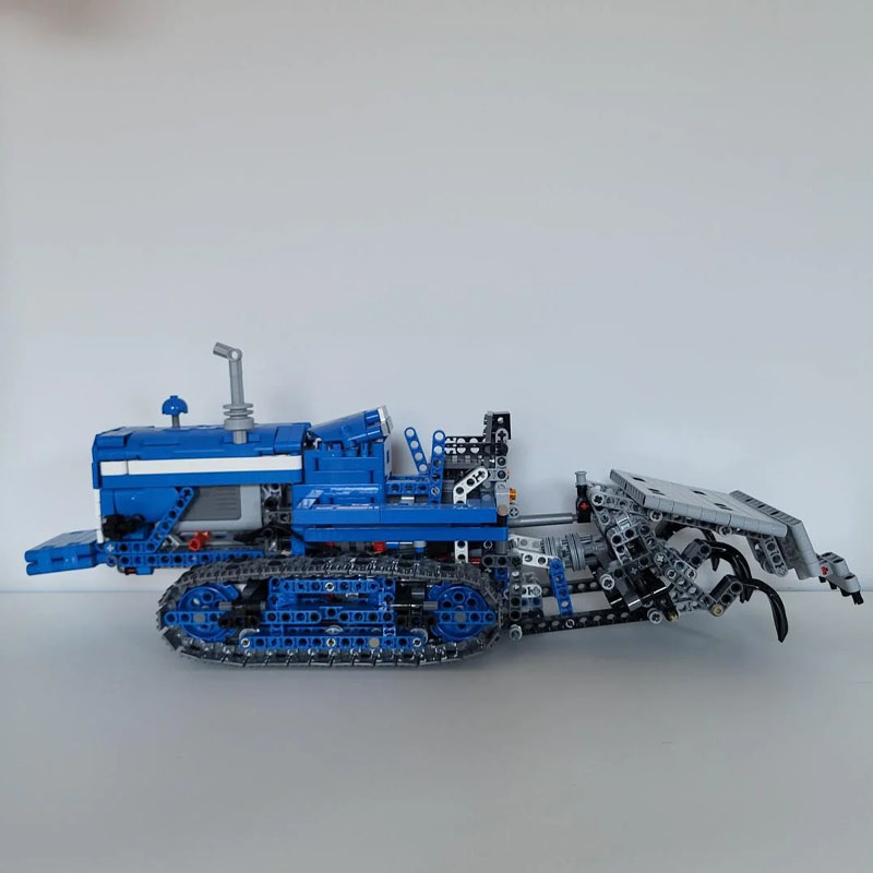MOC-157772 Modello di Trattore - Urban Farming Is recensione e prezzo
