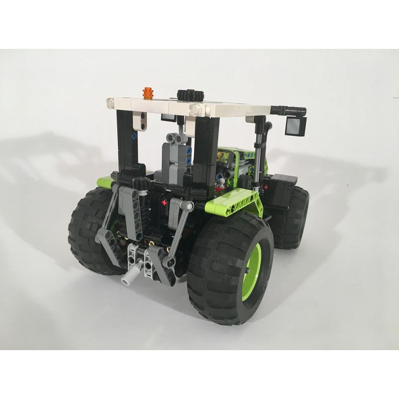 MOC-97333 Modello di Trattore  - Urban Farming Is recensione e prezzo