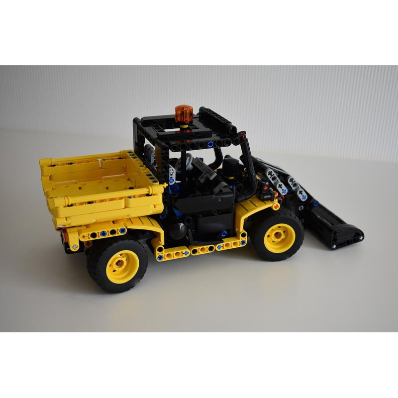MOC-39974 Modello di Trattore  - Urban Farming Is recensione e prezzo